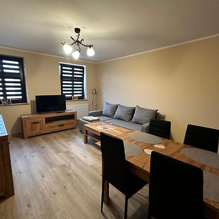 Apartamenty Alicja Dzierżoniów Buitenkant foto