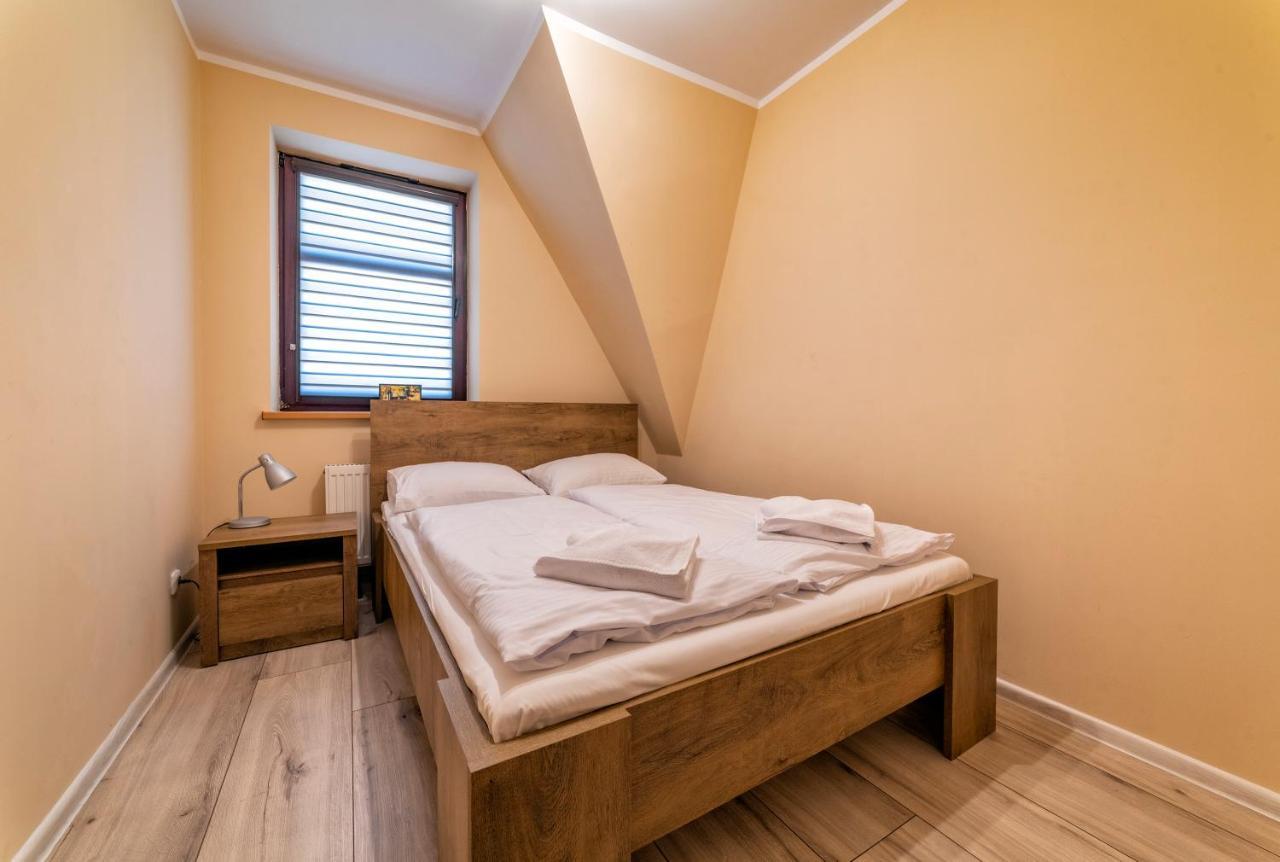 Apartamenty Alicja Dzierżoniów Buitenkant foto