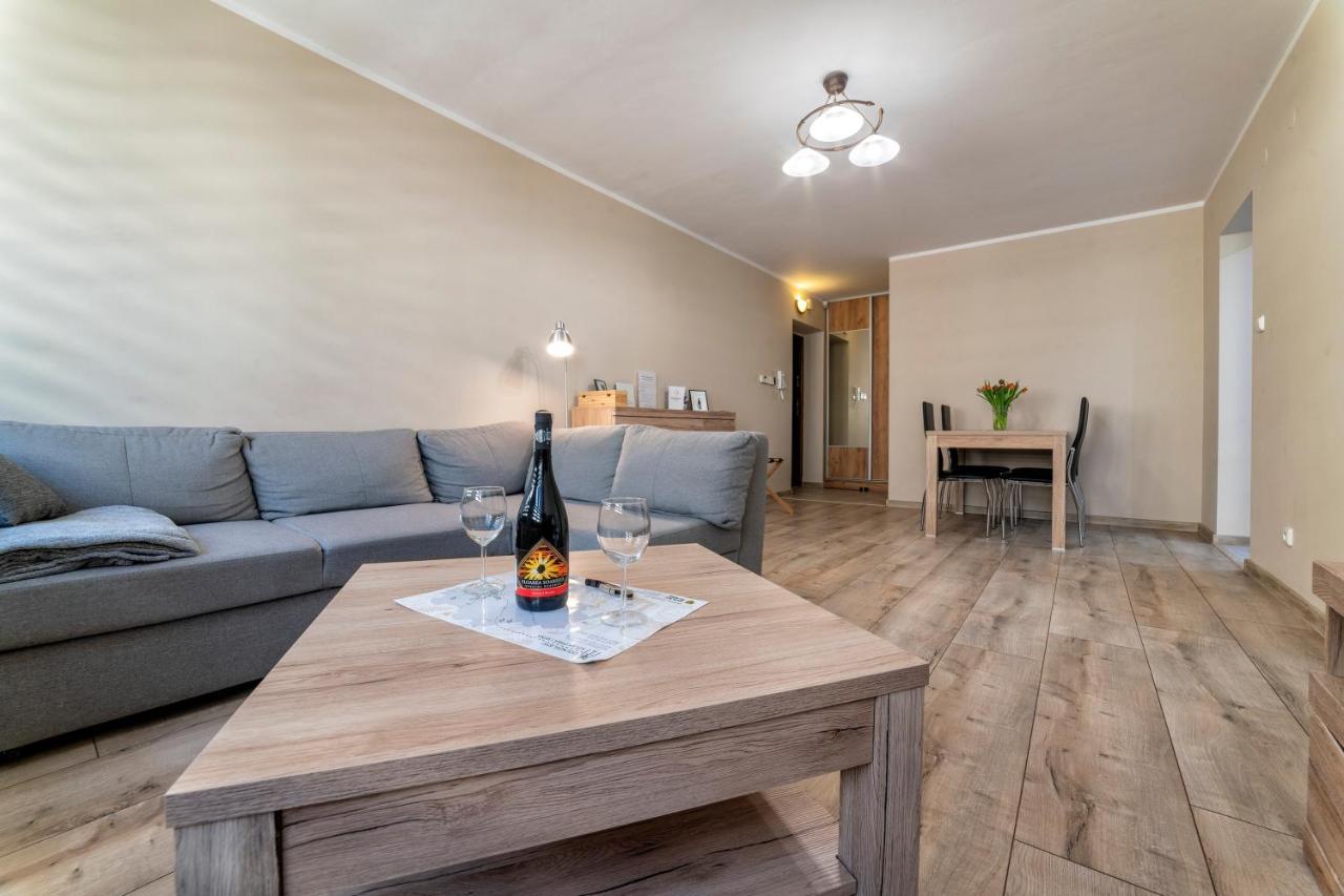 Apartamenty Alicja Dzierżoniów Buitenkant foto