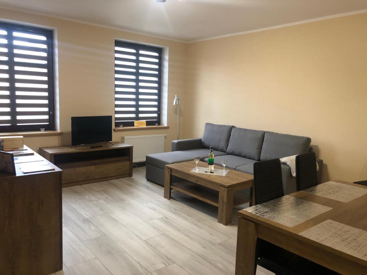 Apartamenty Alicja Dzierżoniów Buitenkant foto