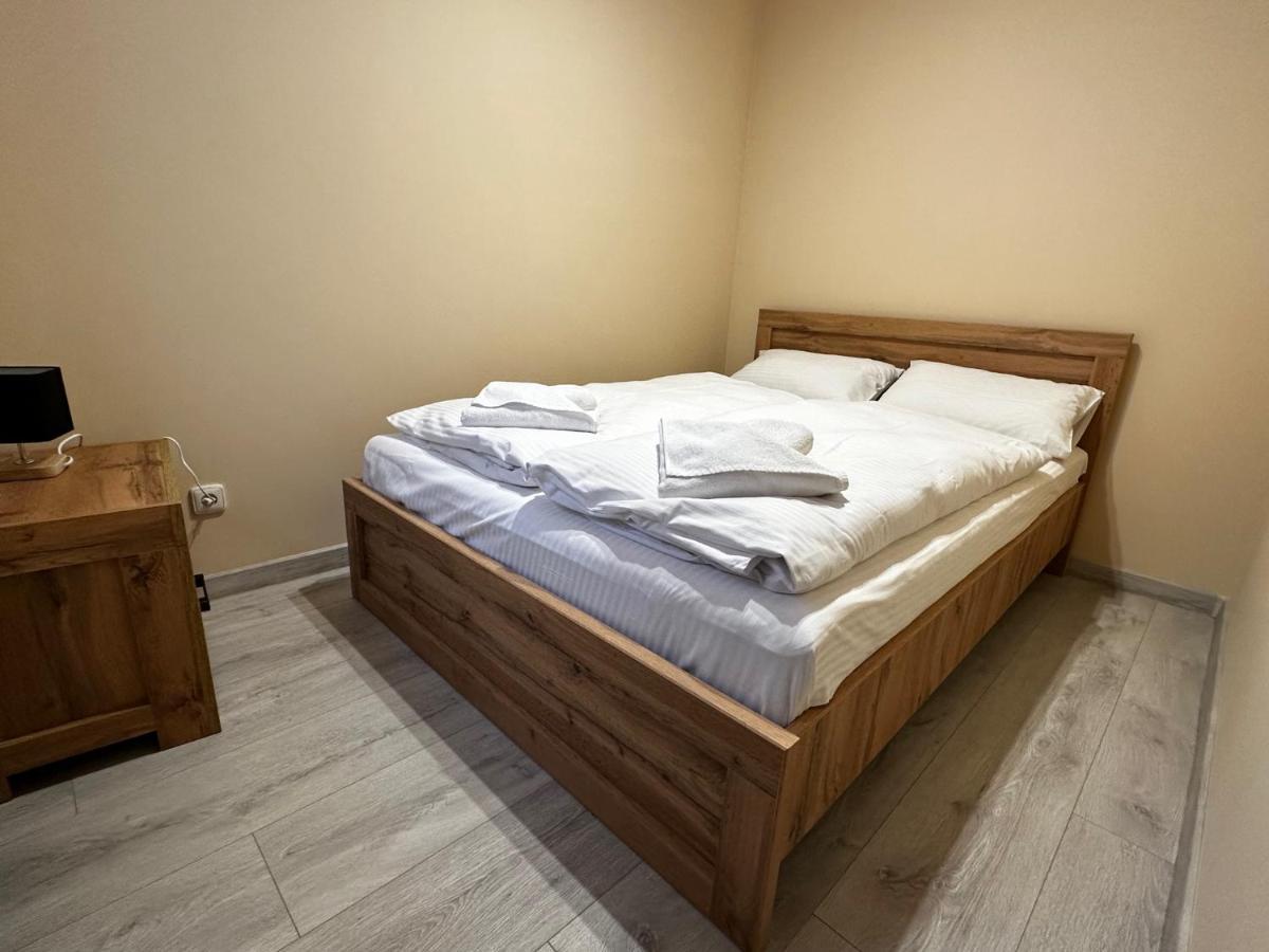 Apartamenty Alicja Dzierżoniów Buitenkant foto