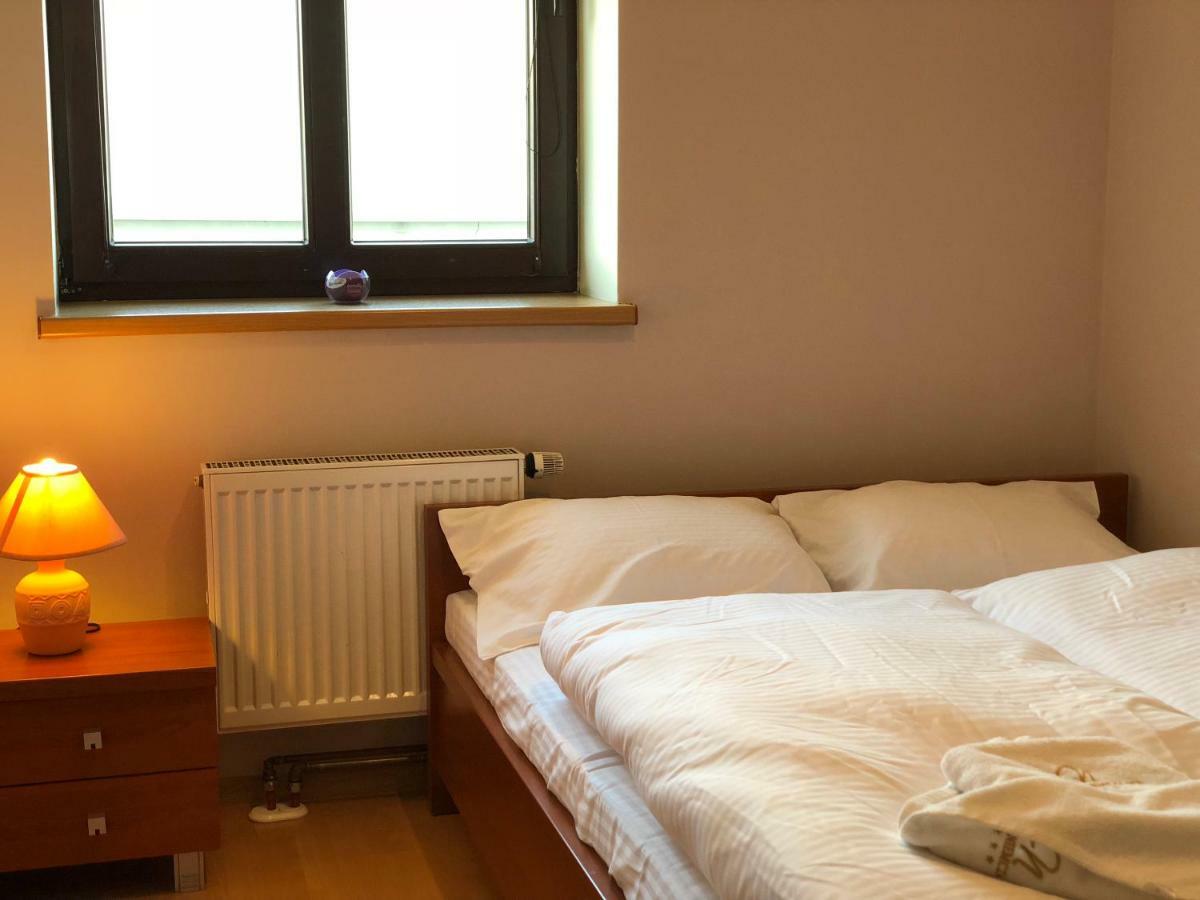 Apartamenty Alicja Dzierżoniów Buitenkant foto