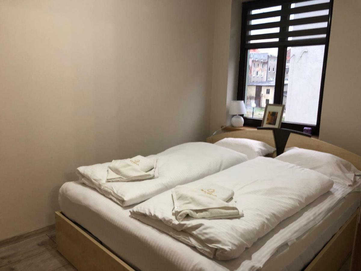 Apartamenty Alicja Dzierżoniów Buitenkant foto
