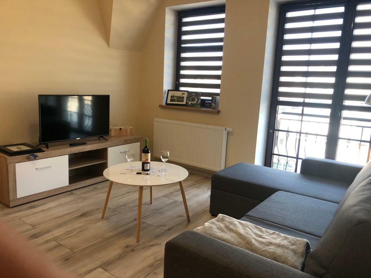 Apartamenty Alicja Dzierżoniów Buitenkant foto