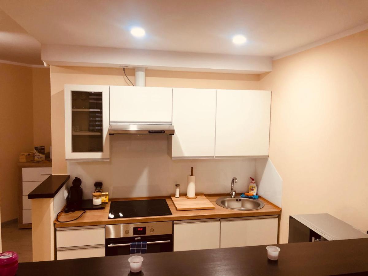 Apartamenty Alicja Dzierżoniów Buitenkant foto